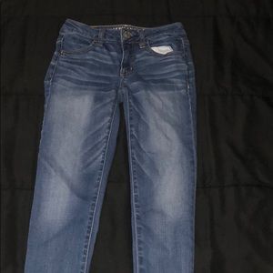 Cute American Eagle jeans!